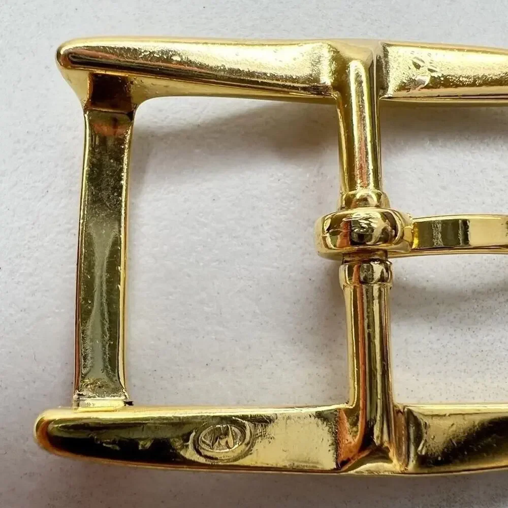 Vintage Gold Tone Simple Basic Belt Buckle for up to 1 Inch Belt